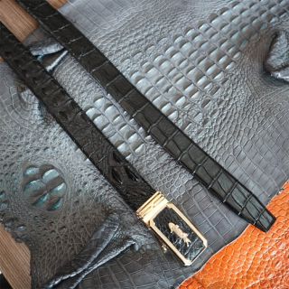 Thắt lưng da cá sấu gai lưng liền màu đen khóa vàng bản 3,5cm E420